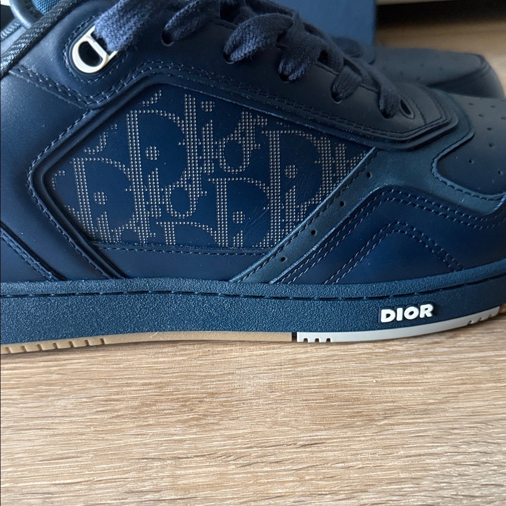 Dior Men's Deep Blue Sneakers - Picture 4 of 7